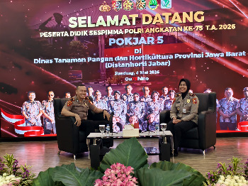 Pelaksanaan Kuliah Kerja Profesi (KKP) peserta didik Sespimma Polri Angkatan ke-75 Tahun Anggaran 2026 oleh Pokjar V digelar pada Senin (4/5/2026) di Aula Soejoed Lantai 2, Dinas Tanaman Pangan dan Hortikultura Provinsi Jawa Barat, Kota Bandung. (Foto: Istimewa)