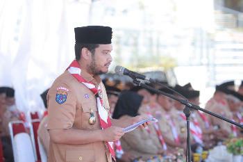 Peringati Hari Pramuka ke-65, Bupati Buton Dorong Generasi Muda Kreatif dan Mandiri