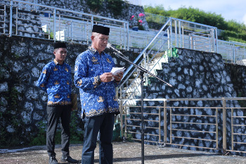 Pemkab Buton Peringati Hardiknas 2026, Teguhkan Komitmen Pendidikan Bermutu serta Kesejahteraan Guru 