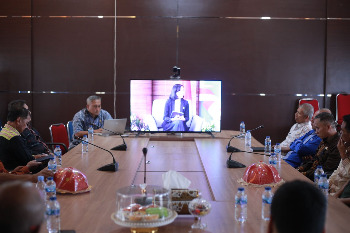 Ikuti Talk Show Nasional Kemendagri, Bupati Buton Perkuat Komitmen Pencegahan Korupsi