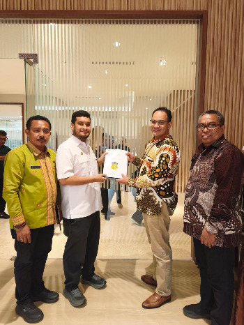 Perkuat Layanan Kesehatan Daerah, Bupati Buton Alvin Akawijaya Usulkan Dukungan DAK RSUD dan Puskesmas ke Menkes RI