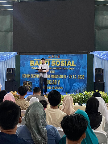 Sespimma Polri Angkatan 75 Pokjar V Gelar Bakti Sosial Bagikan Sembako dan Santunan Anak Yatim di Polres Sumedang
